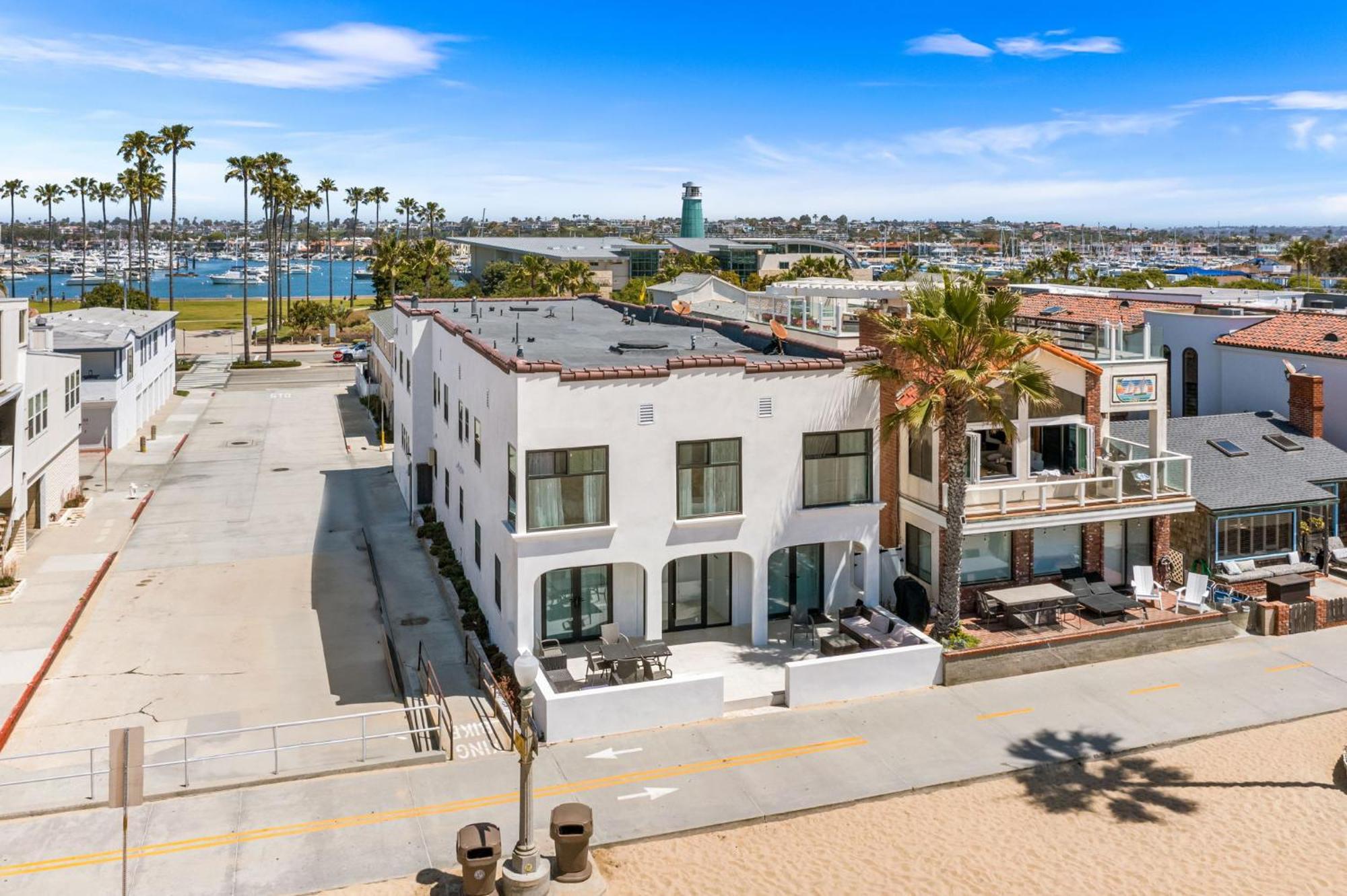 1628 West Oceanfront Oasis 8 Leilighet Newport Beach Eksteriør bilde